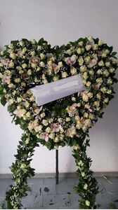 Picture of Funeral Wreath 016
