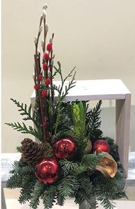 Picture of Christmas Arrangement in wooden base