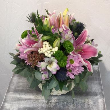 Picture of Arrangement in Basket